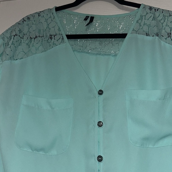 Maurices Teal Blouse with Elegant Design size large - Picture 2 of 5